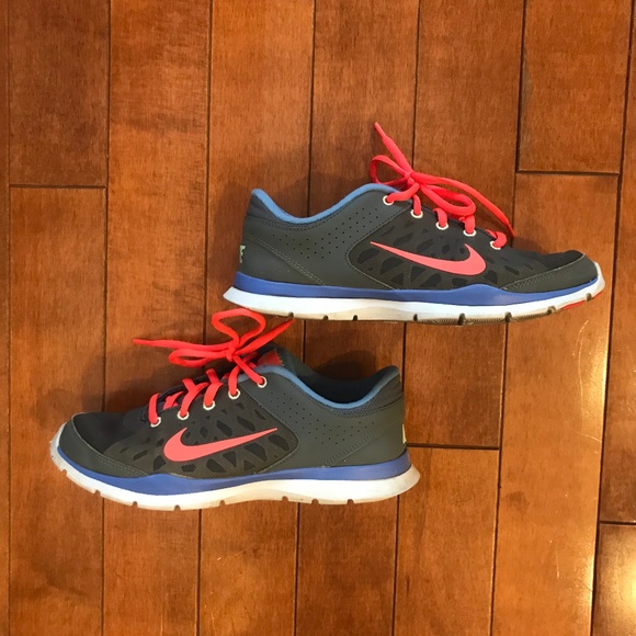 Nike Shoes - Nike Flex Trainer 3